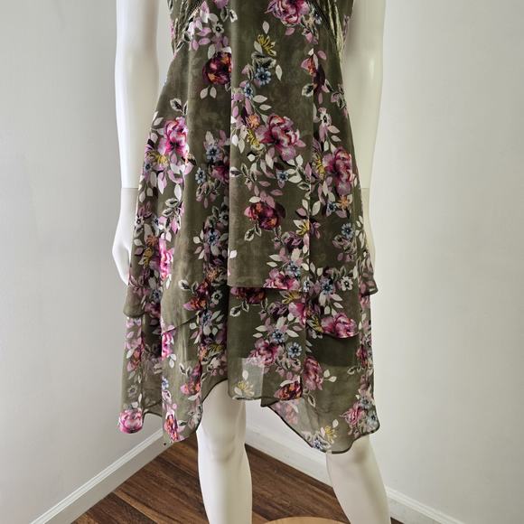 White House Black Market 12P Dress Fairy Floral Velvet Trim Y2K Green Asymmetric - Picture 4 of 16